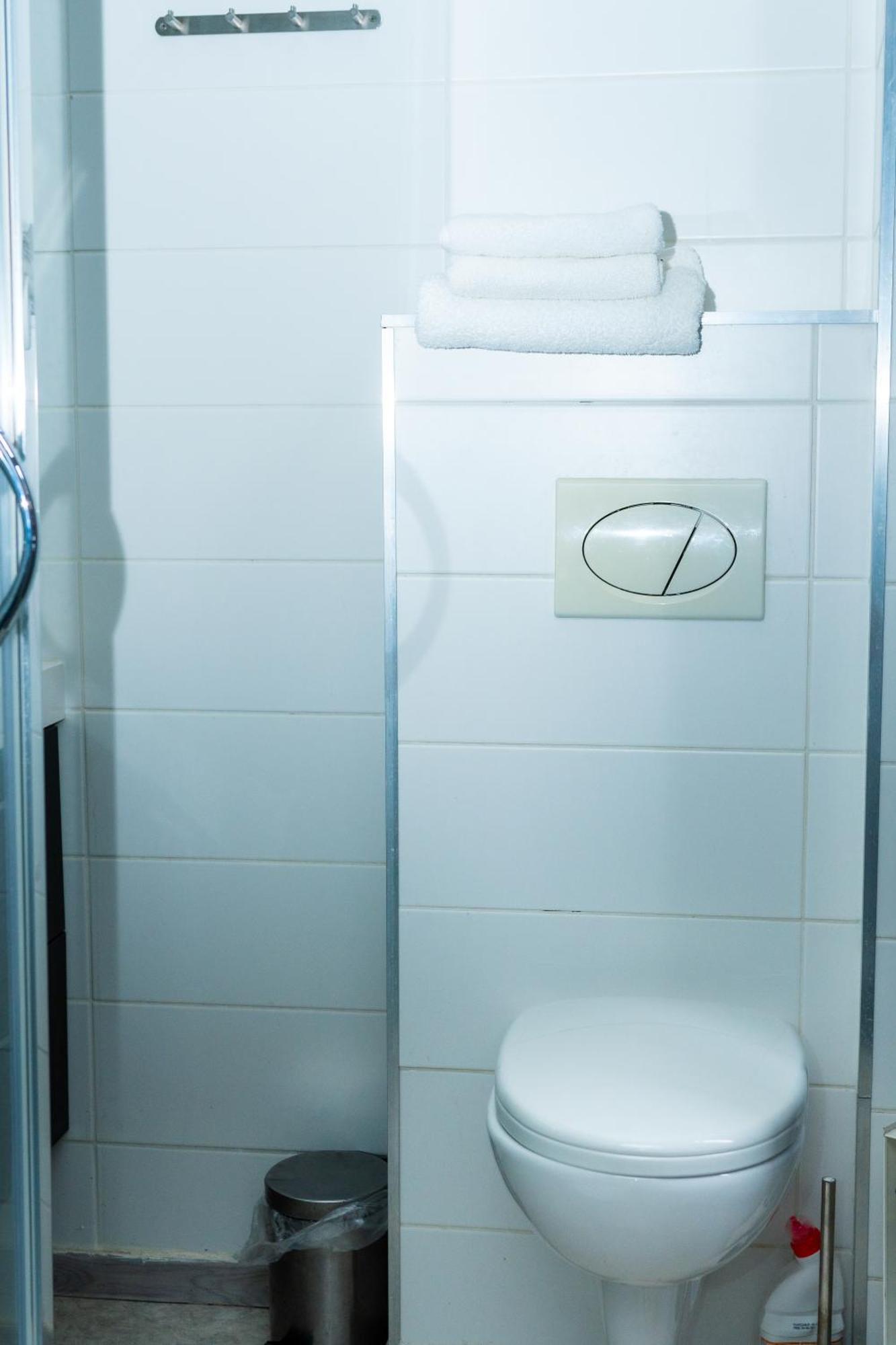 Hotel Professor Leuven Centrum Екстериор снимка